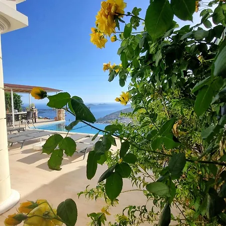 Serenity 2 Villa Kas