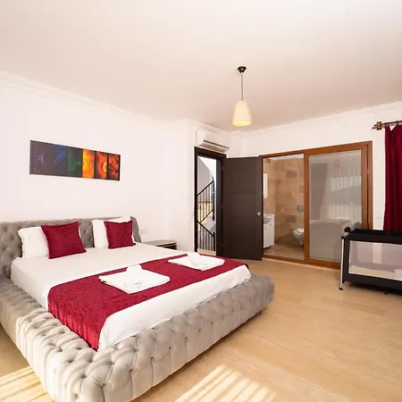 Villa Serenity 2 *