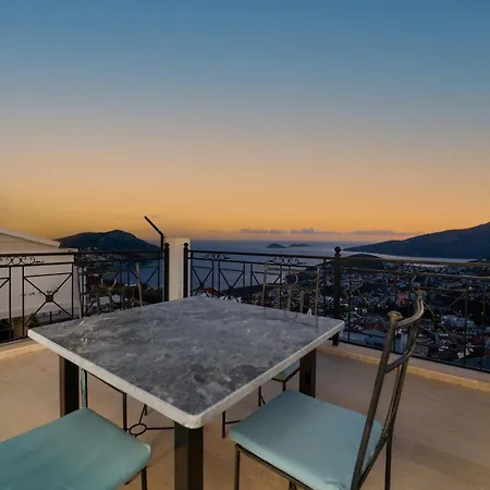 Serenity 2 Villa Kas
